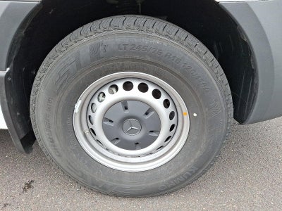 2025 Mercedes-Benz Sprinter Cargo Van 2500 Standard Roof I4 Diesel HO 144" RWD