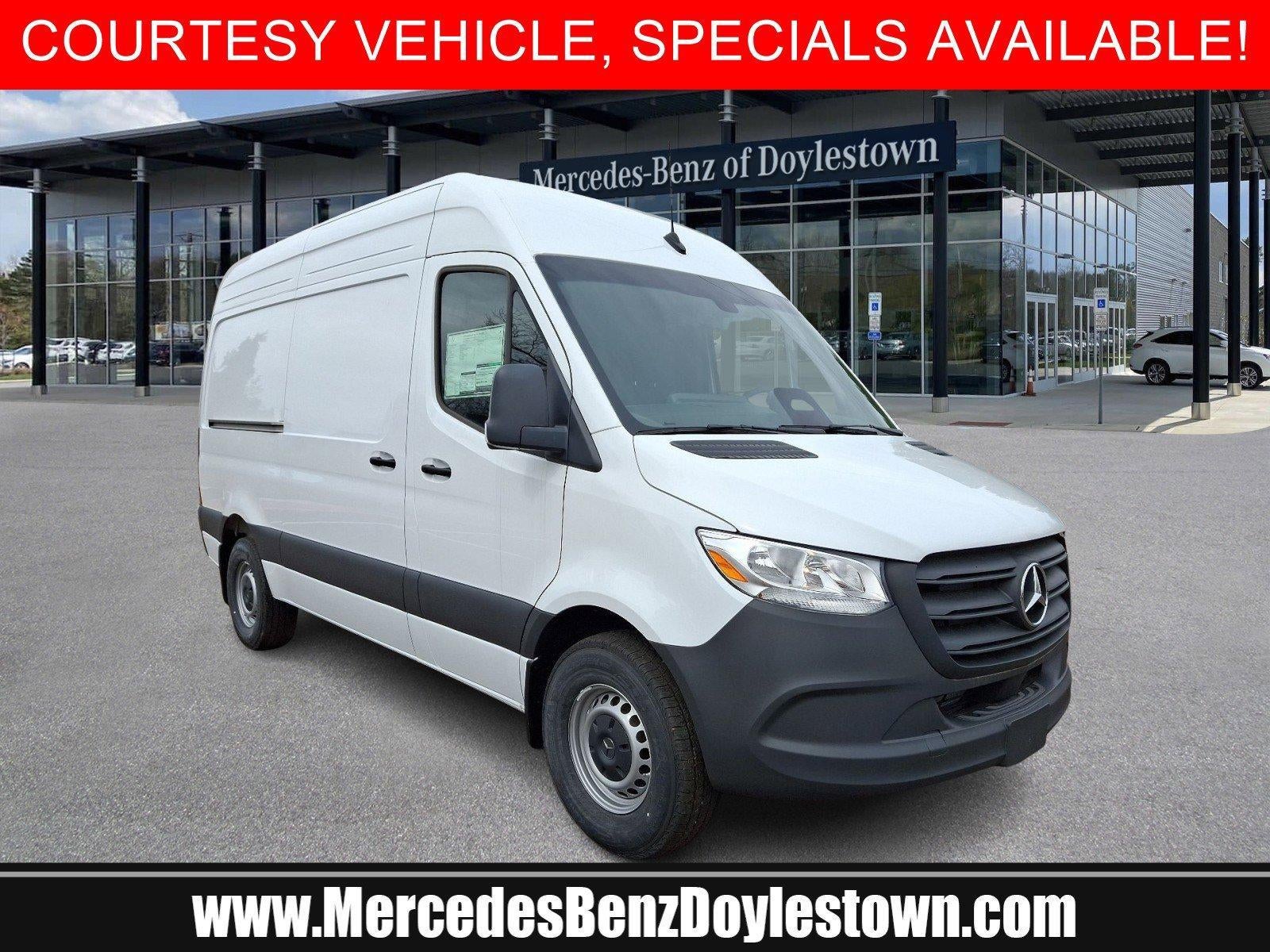 2025 Mercedes-Benz Sprinter Cargo Van 2500 Standard Roof I4 Diesel HO 144" RWD