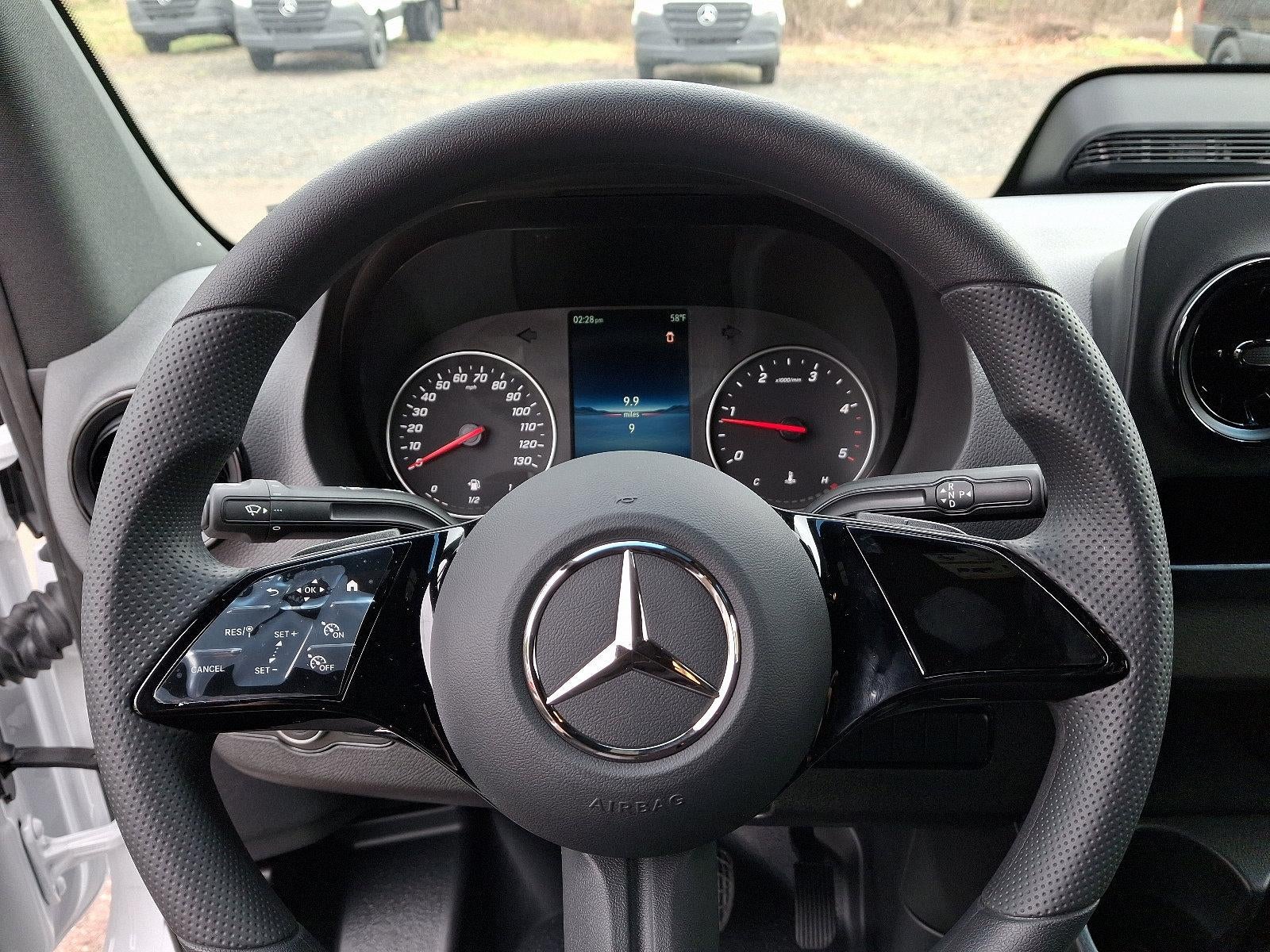 2025 Mercedes-Benz Sprinter Cargo Van 2500 Standard Roof I4 Diesel HO 144" RWD