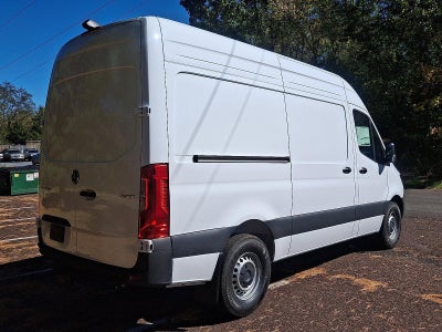 2026 Mercedes-Benz Sprinter Cargo Van 2500 Standard Roof I4 Diesel HO 144" RWD