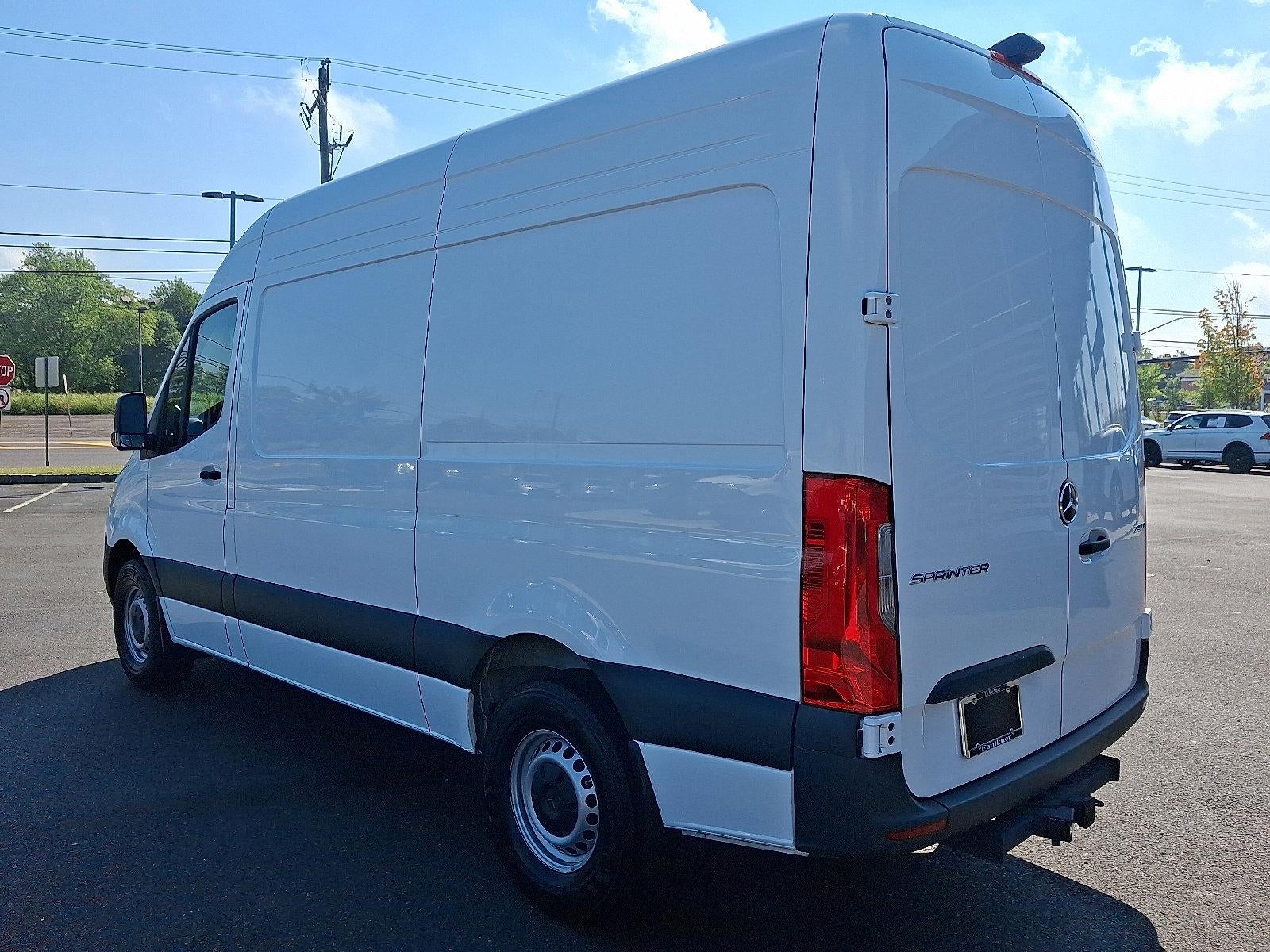 2025 Mercedes-Benz Sprinter Cargo Van 2500 Standard Roof I4 Diesel HO 144" RWD