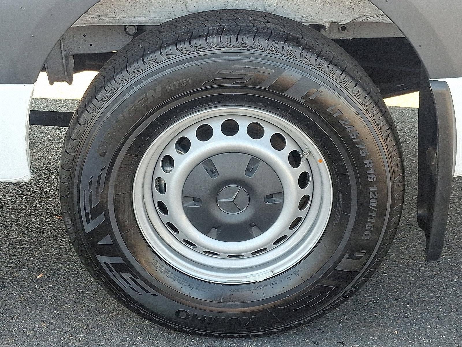 2025 Mercedes-Benz Sprinter Cargo Van 2500 Standard Roof I4 Diesel HO 144" RWD