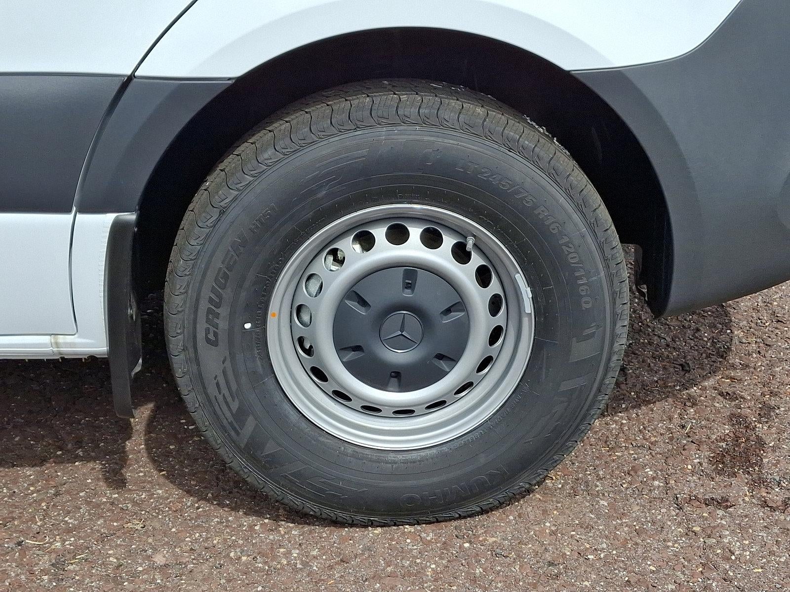 2025 Mercedes-Benz Sprinter Cargo Van 2500 Standard Roof I4 Diesel HO 144" RWD