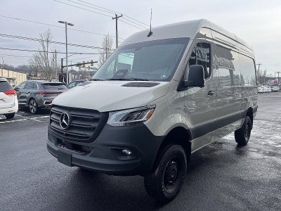 2026 Mercedes-Benz Sprinter Cargo Van 2500 Standard Roof I4 Diesel HO 144" AWD