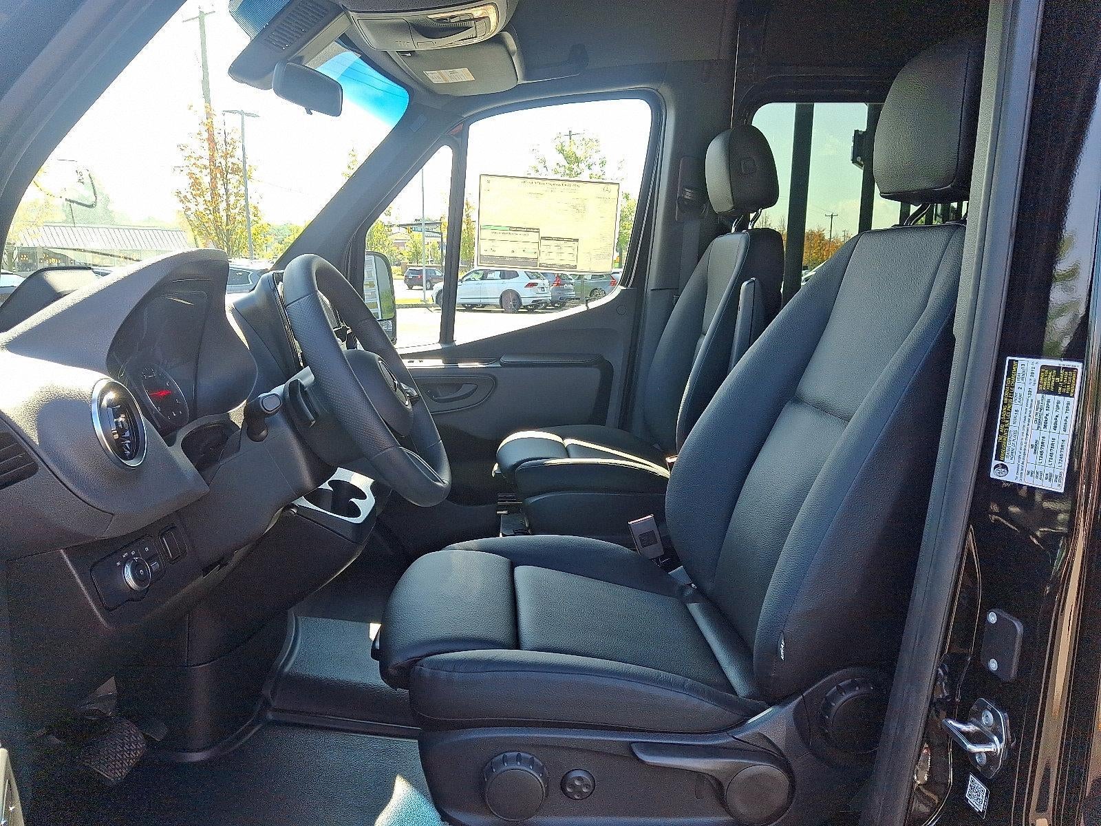 2025 Mercedes-Benz Sprinter Passenger Van 2500 High Roof I4 Diesel HO 170" RWD