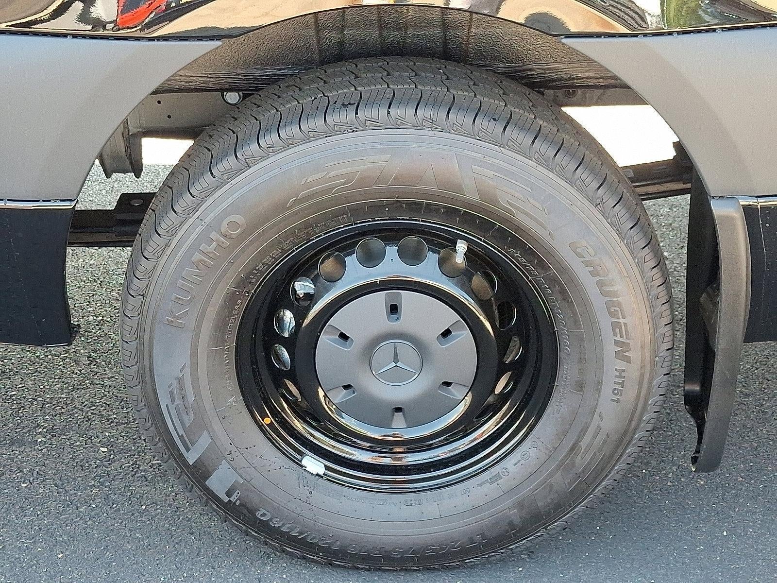 2025 Mercedes-Benz Sprinter Passenger Van 2500 High Roof I4 Diesel HO 170" RWD