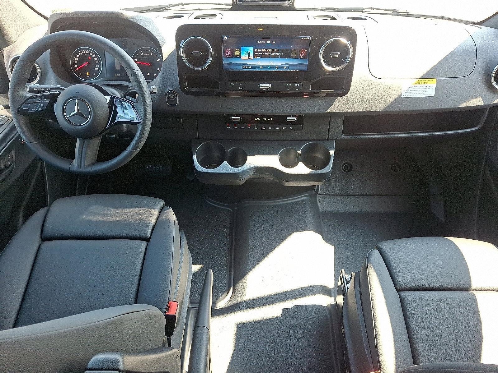 2025 Mercedes-Benz Sprinter Passenger Van 2500 High Roof I4 Diesel HO 170" RWD