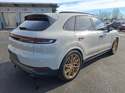 2024 Porsche Cayenne S AWD
