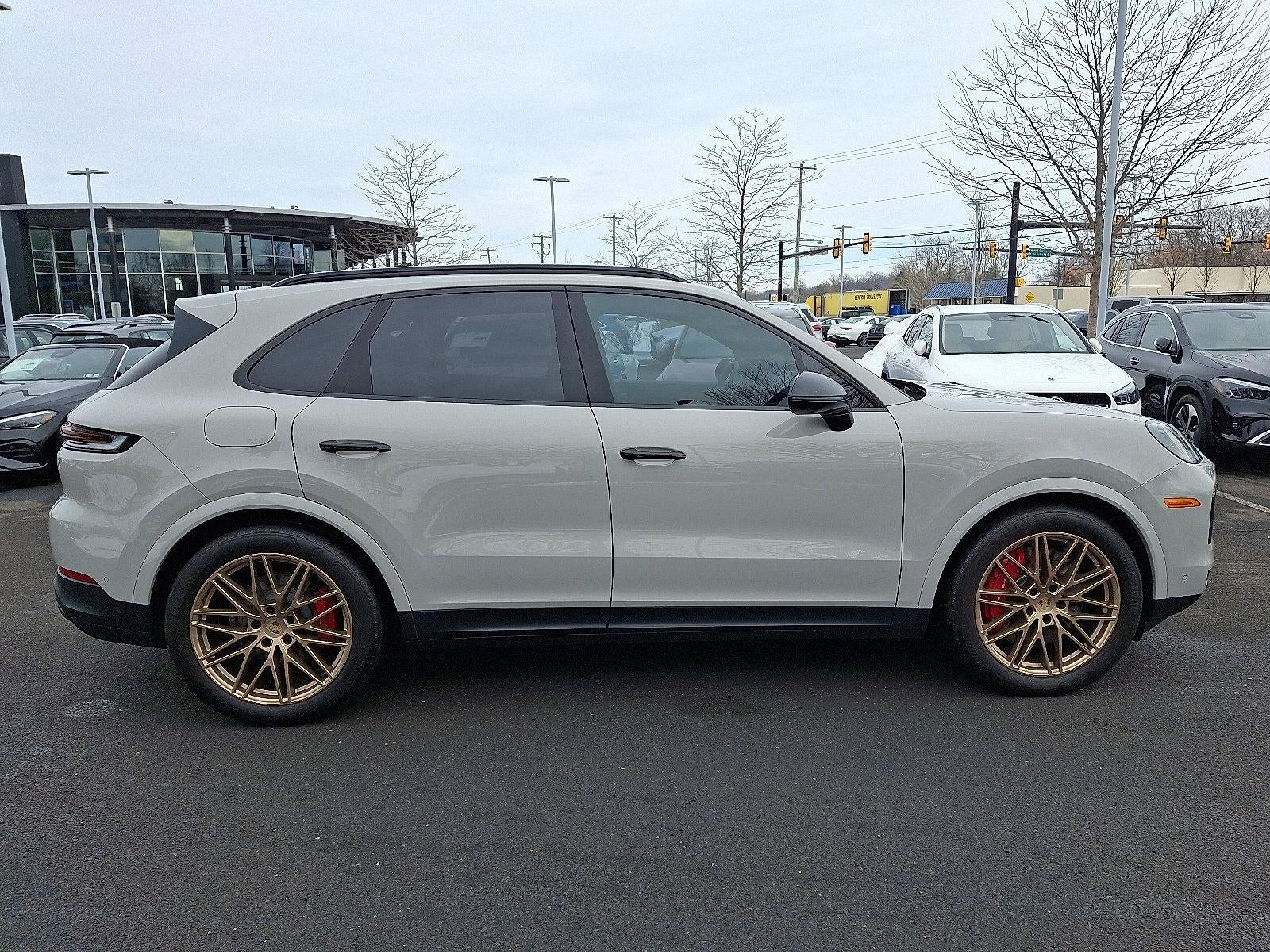2024 Porsche Cayenne S AWD