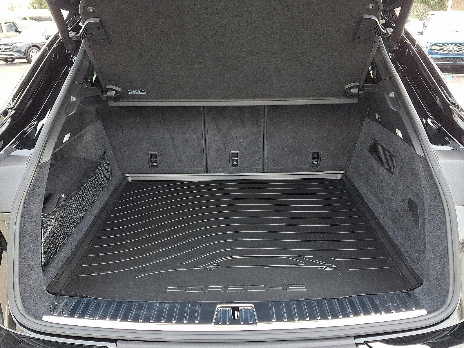 2024 Porsche Cayenne Coupe AWD