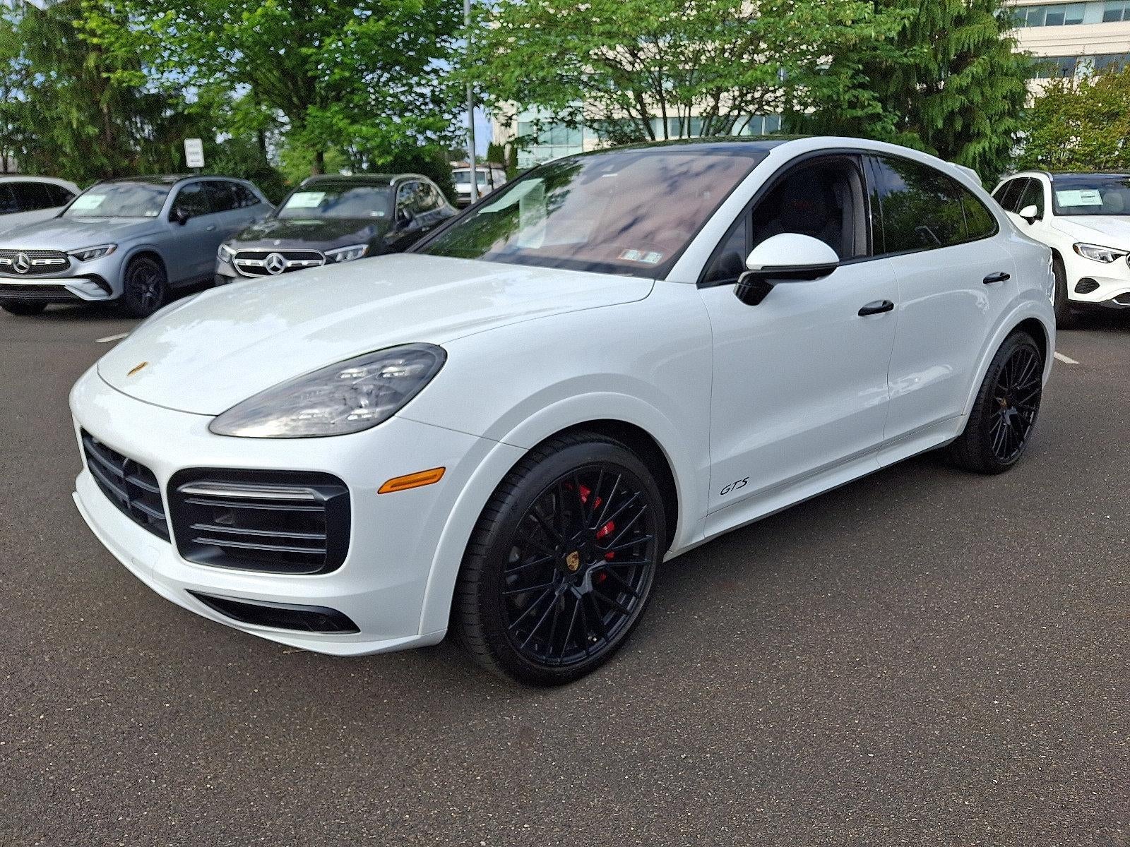 2022 Porsche Cayenne GTS Coupe AWD