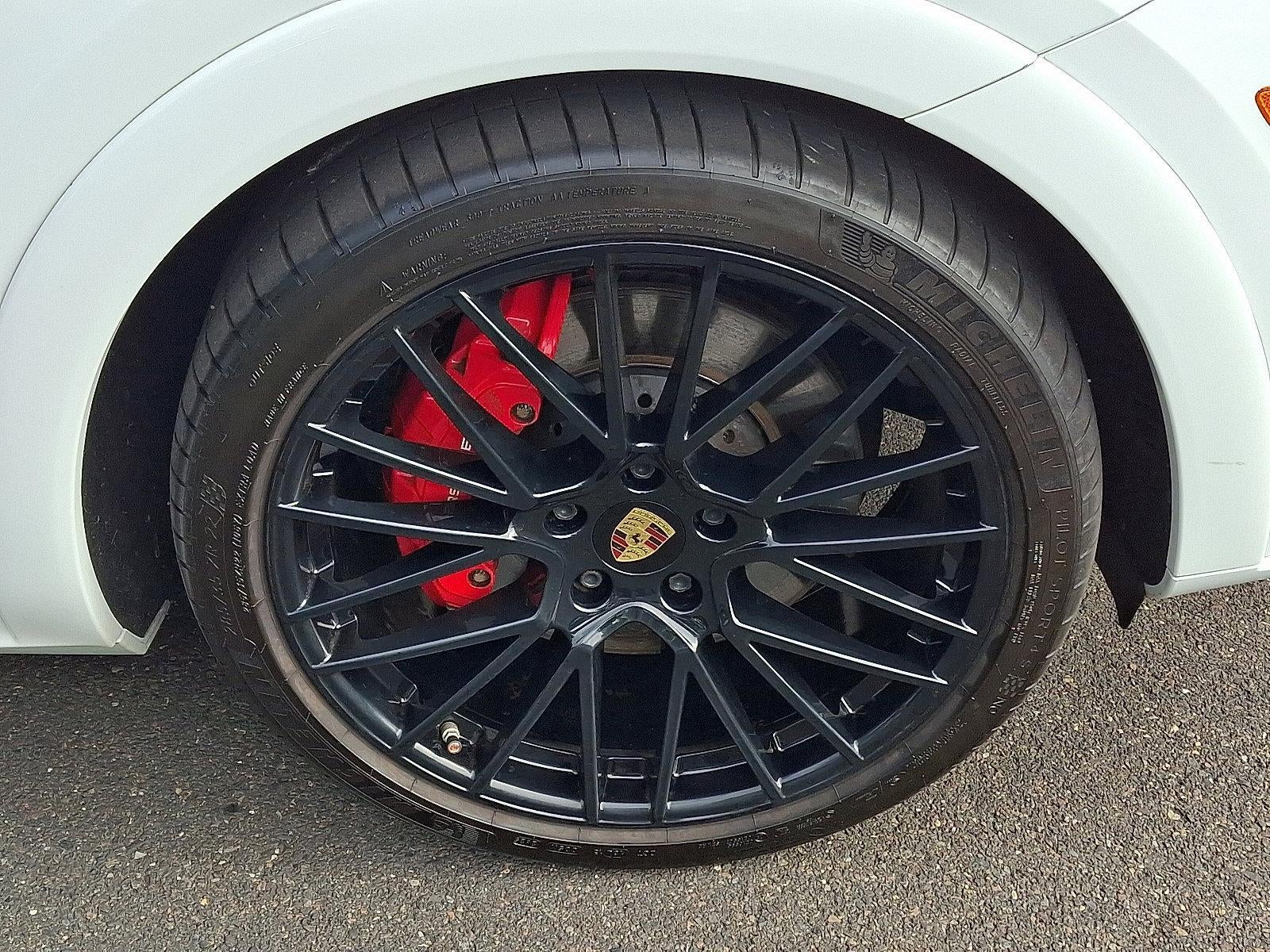 2022 Porsche Cayenne GTS Coupe AWD