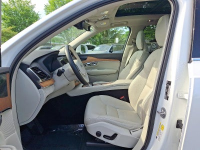 2022 Volvo XC90 Recharge Plug-In Hybrid T8 eAWD PHEV Inscription Expression 6P Ext Range