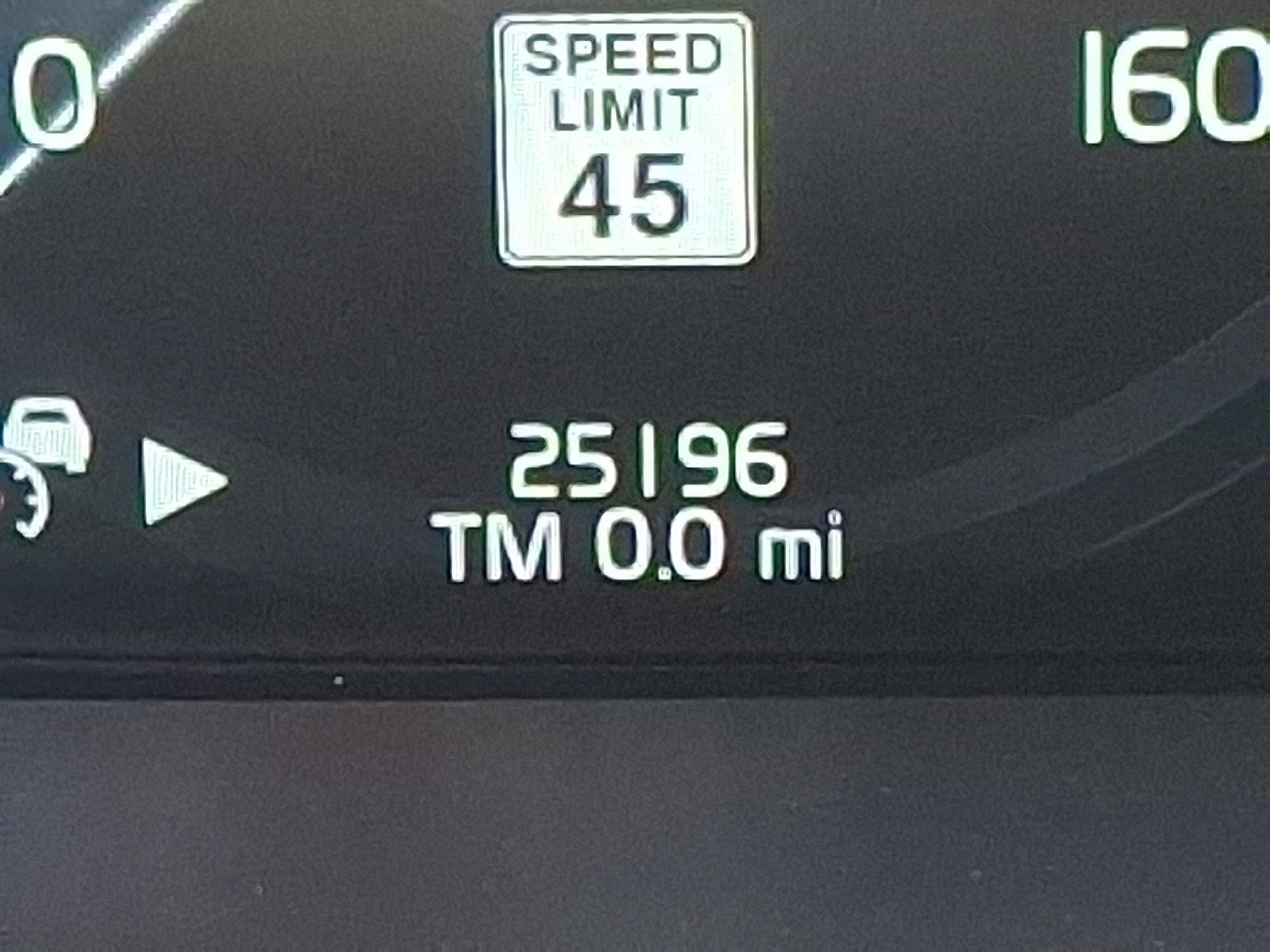 2022 Volvo XC90 Recharge Plug-In Hybrid T8 eAWD PHEV Inscription Expression 6P Ext Range