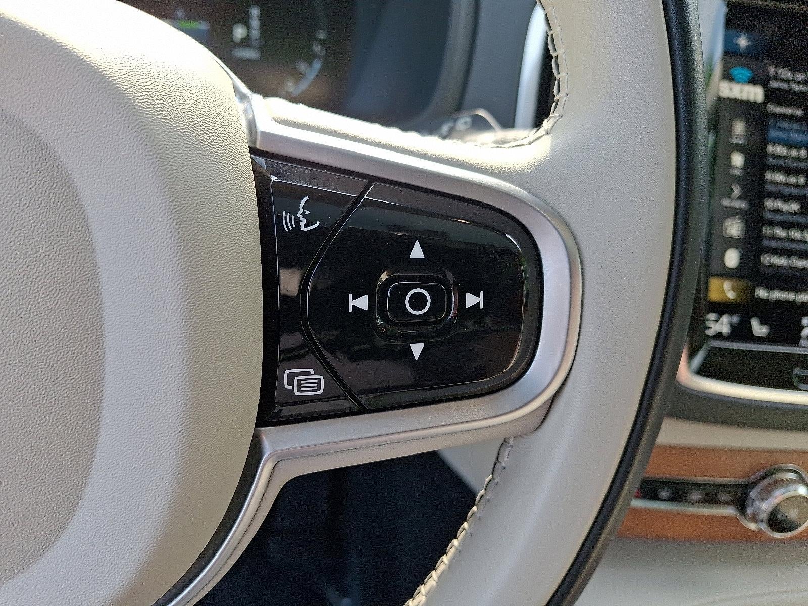 2022 Volvo XC90 Recharge Plug-In Hybrid T8 eAWD PHEV Inscription Expression 6P Ext Range