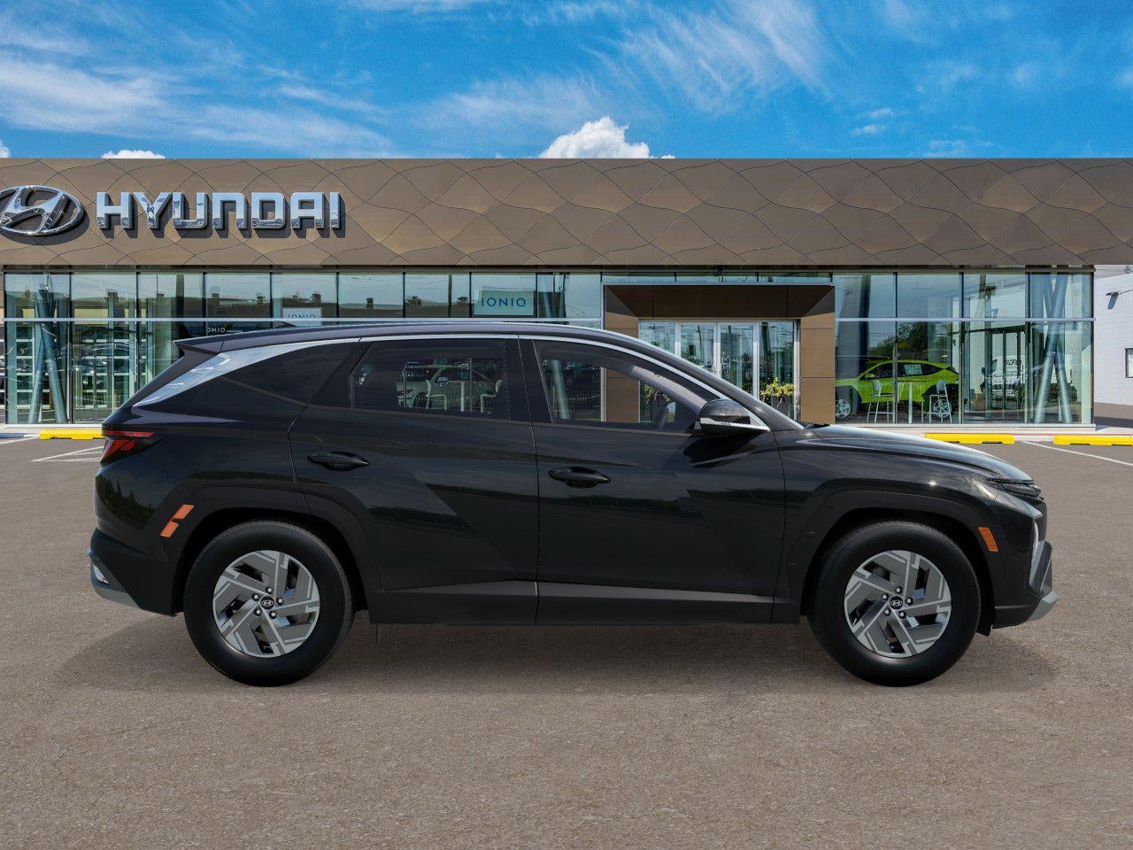 2026 Hyundai Tucson Hybrid Blue SE