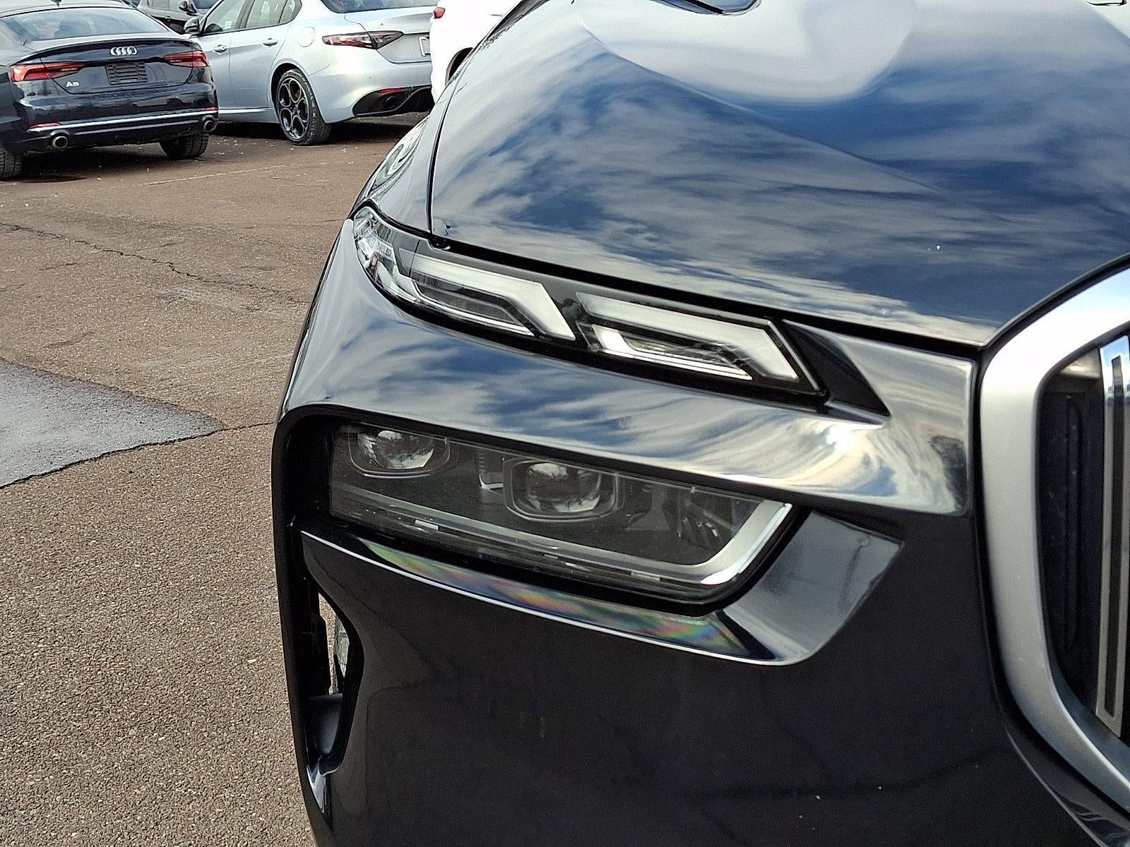 2023 BMW X7 xDrive40i Sports Activity Vehicle