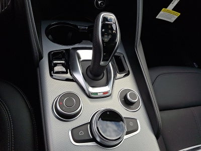 2025 Alfa Romeo Giulia AWD