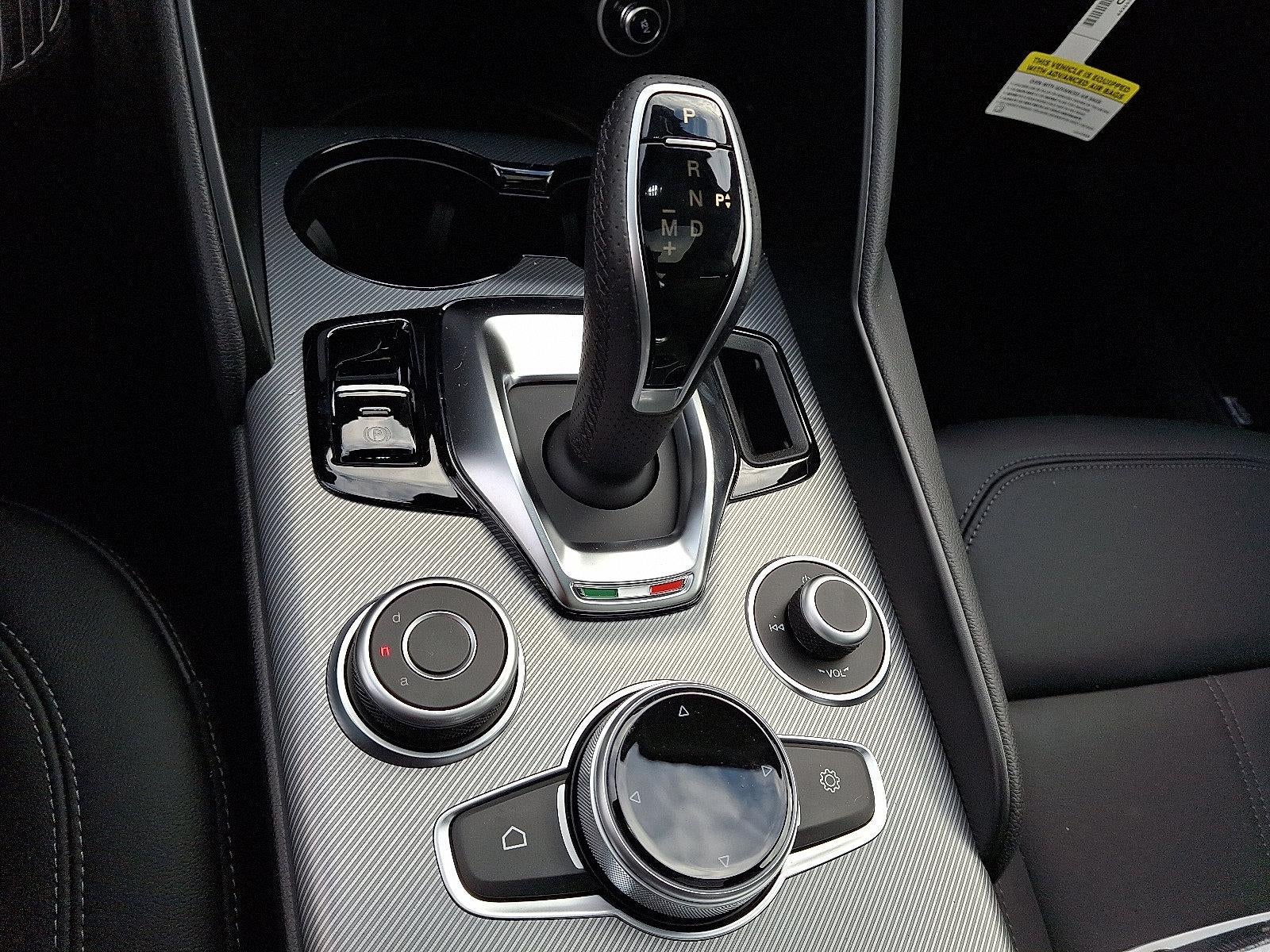 2025 Alfa Romeo Giulia AWD