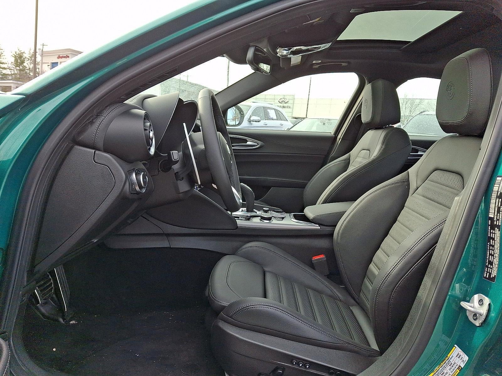 2025 Alfa Romeo Giulia AWD