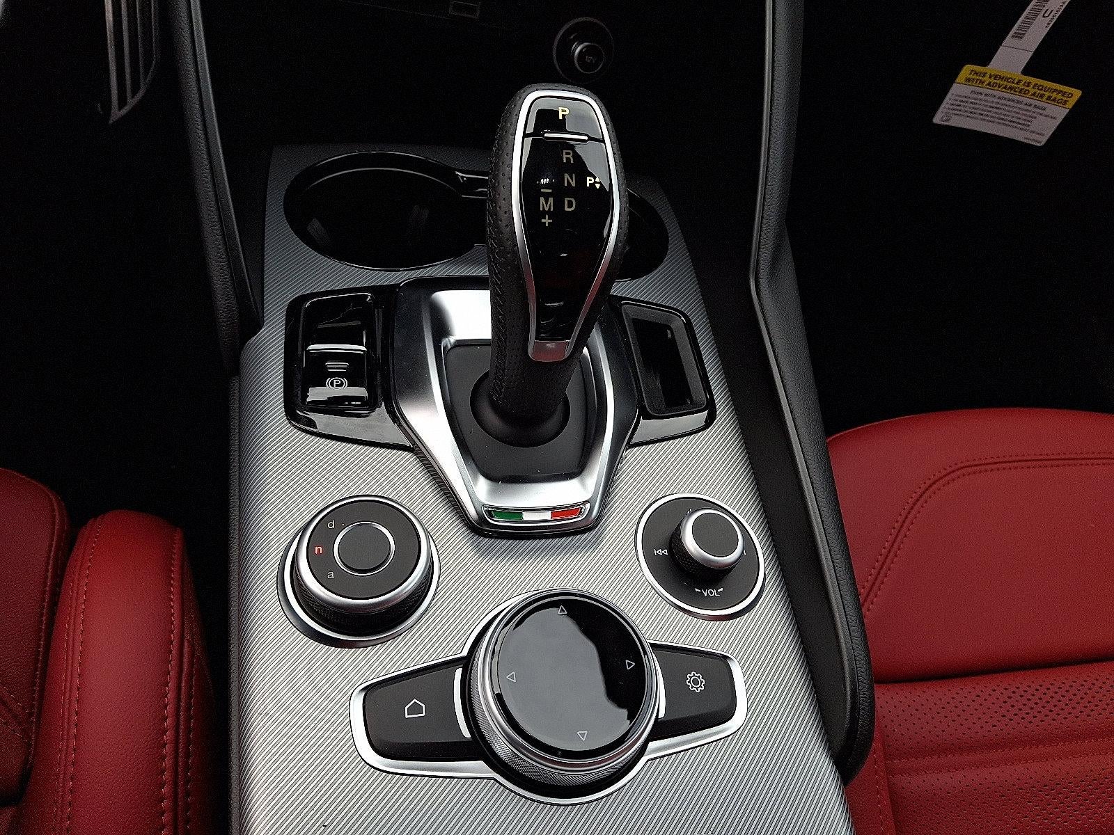 2025 Alfa Romeo Giulia AWD