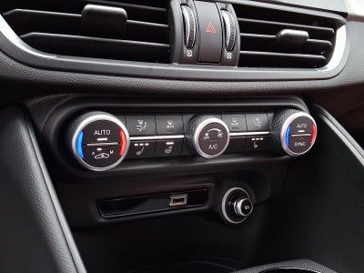 2025 Alfa Romeo Giulia AWD