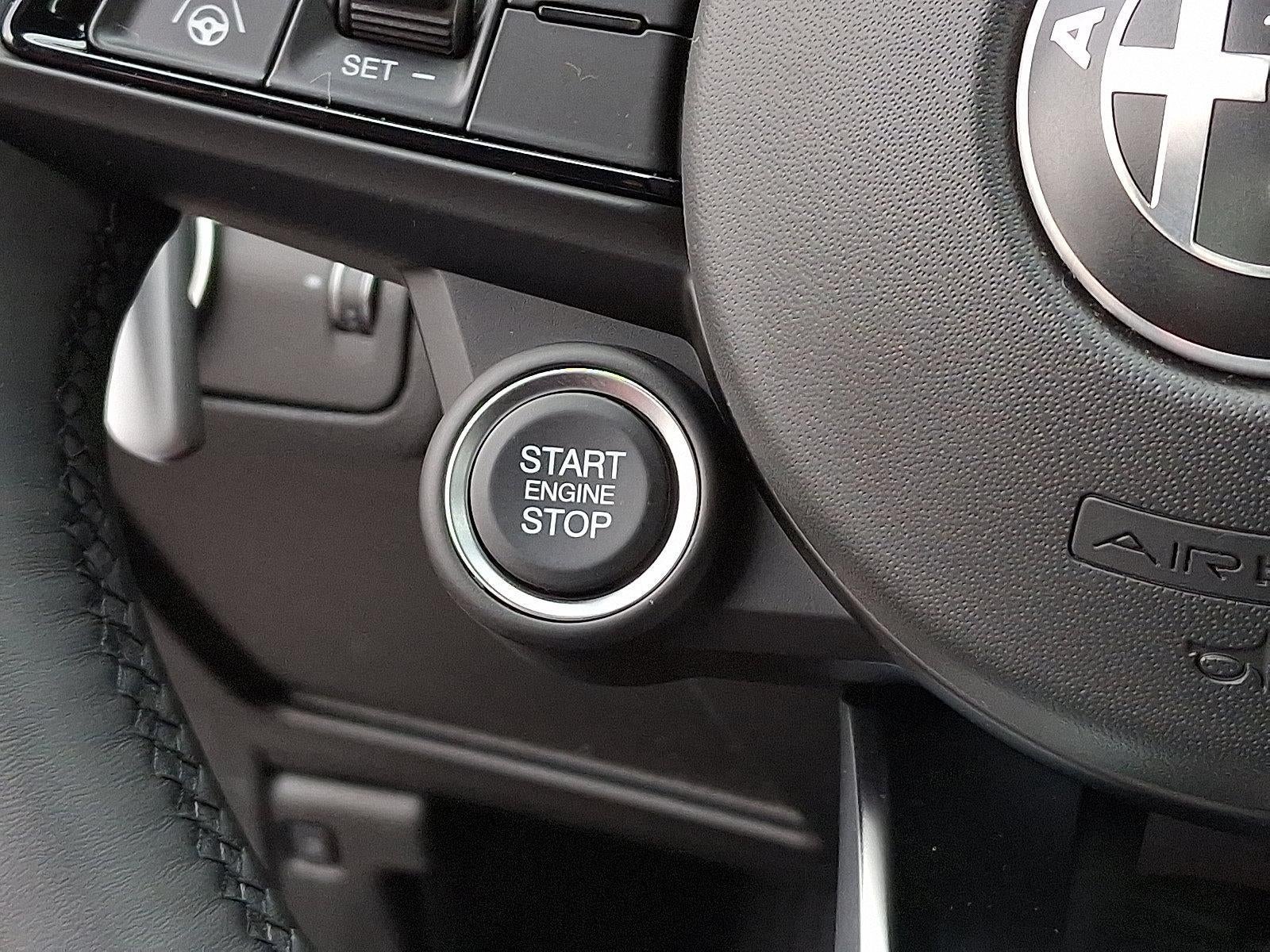 2025 Alfa Romeo Giulia AWD