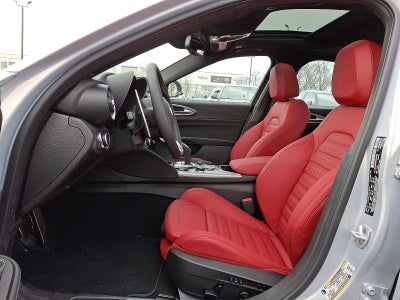 2025 Alfa Romeo Giulia AWD