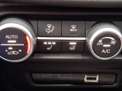 2022 Alfa Romeo Giulia Ti AWD