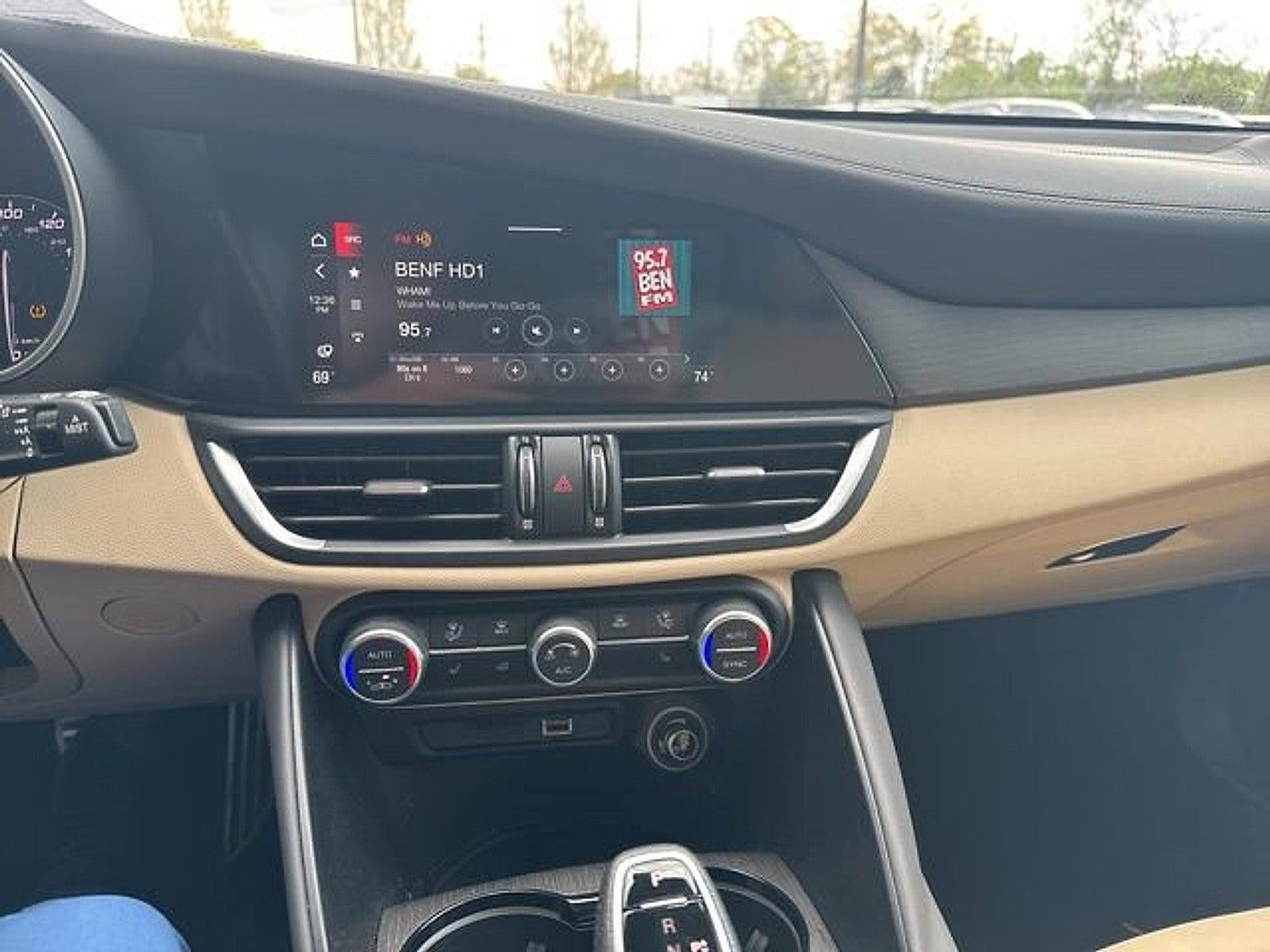 2023 Alfa Romeo Giulia Lusso AWD