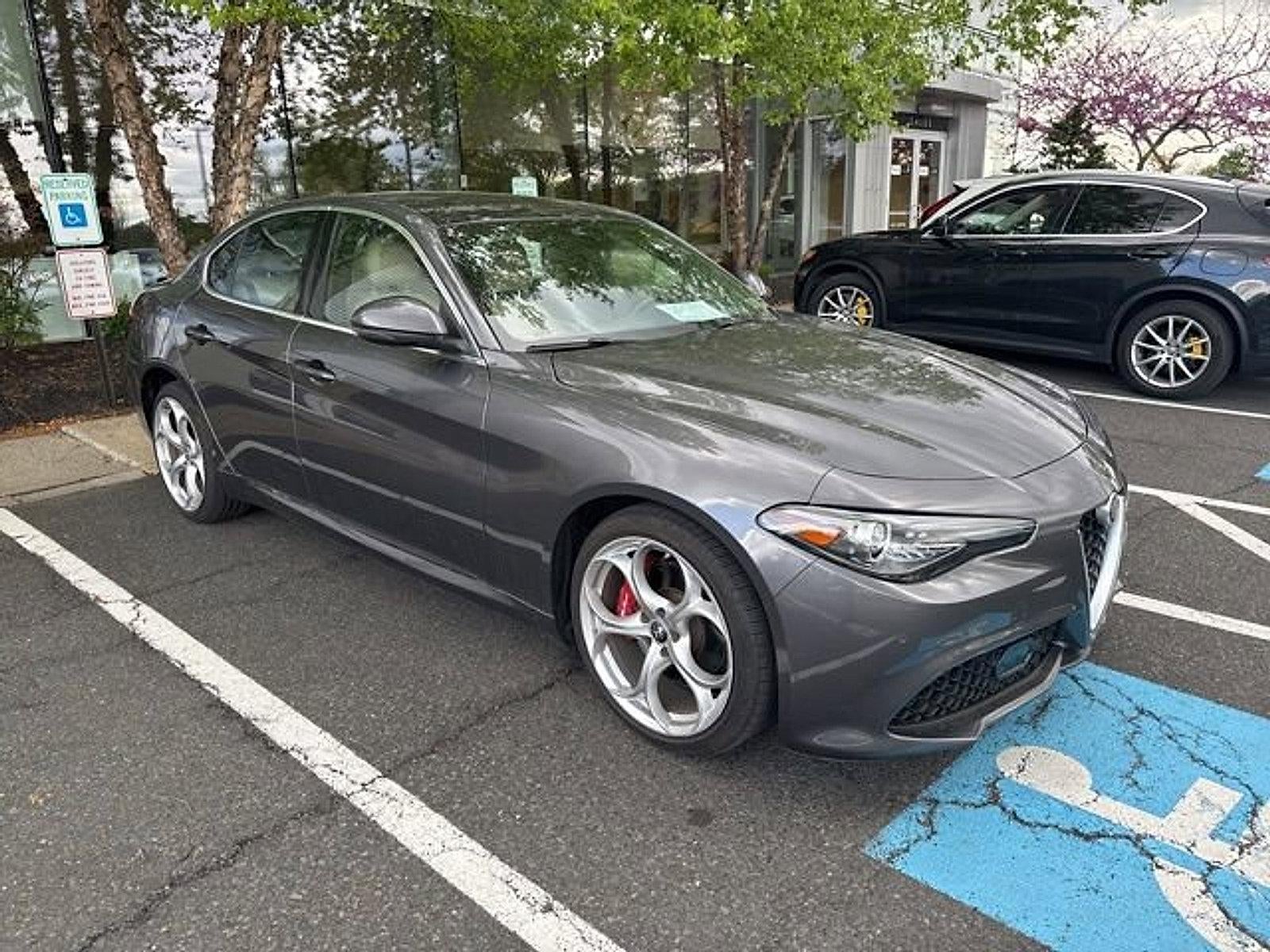 2023 Alfa Romeo Giulia Lusso AWD