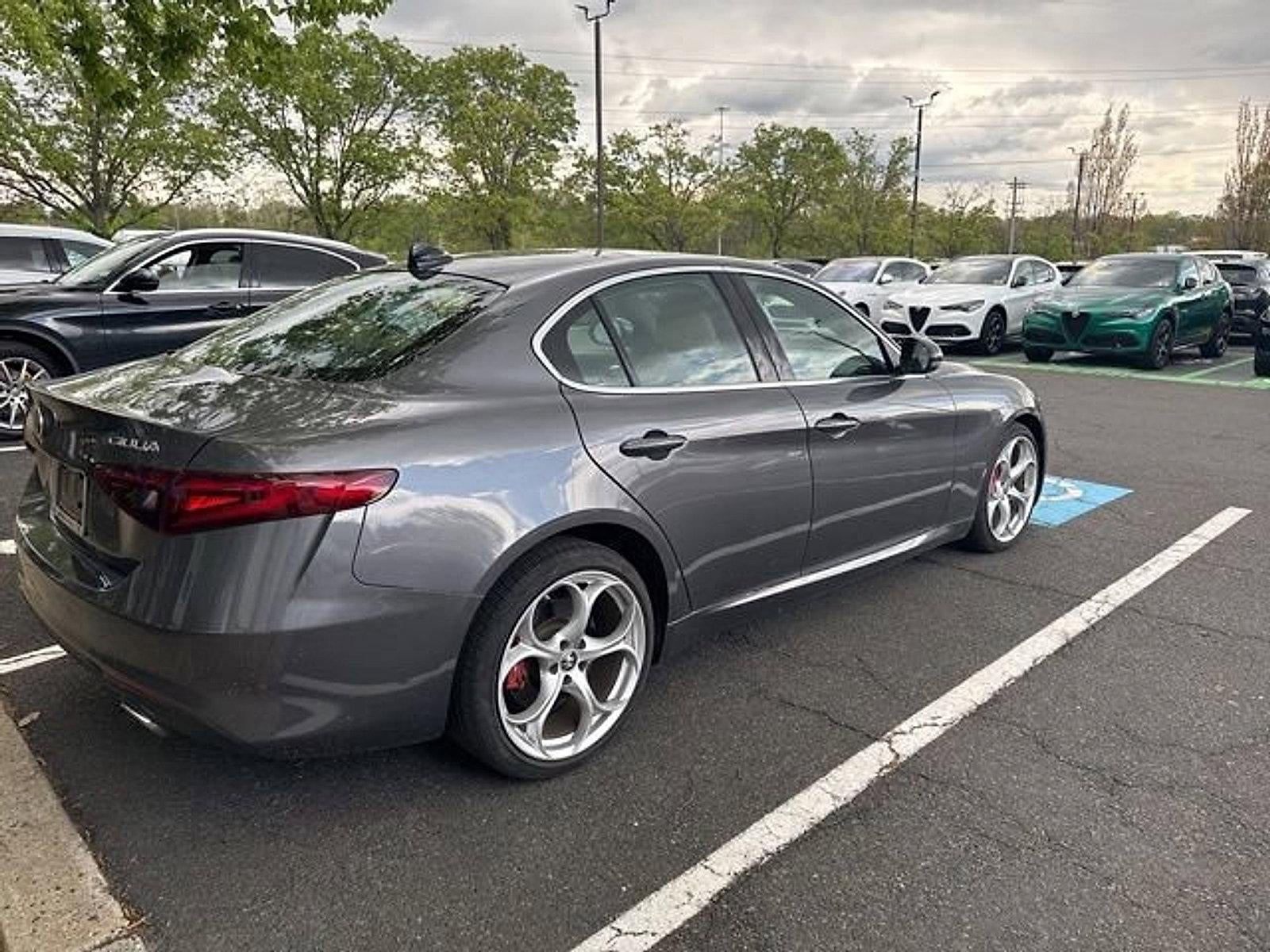 2023 Alfa Romeo Giulia Lusso AWD