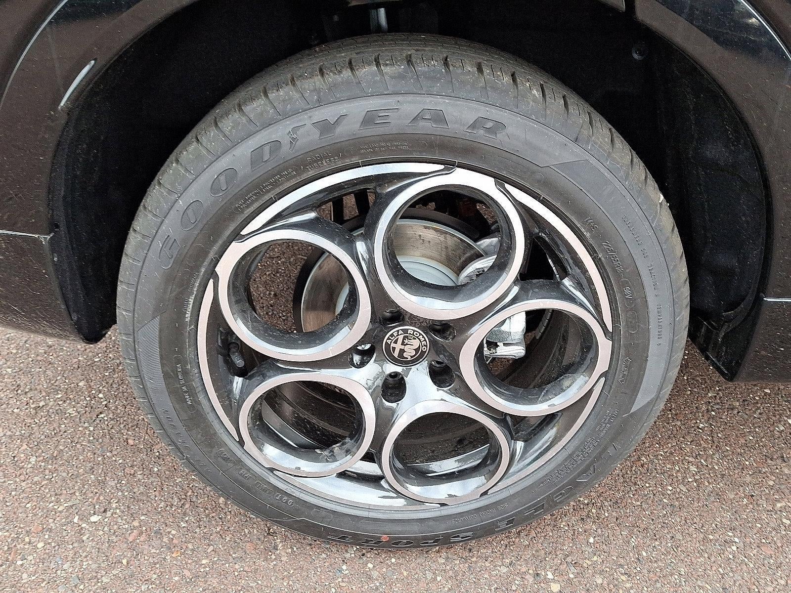 2025 Alfa Romeo Tonale AWD