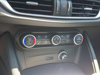 2025 Alfa Romeo Stelvio AWD