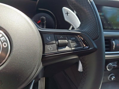 2025 Alfa Romeo Stelvio AWD