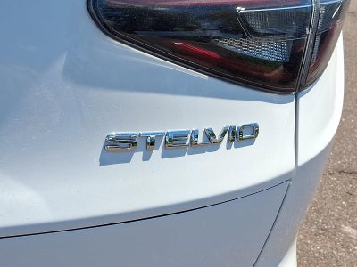 2025 Alfa Romeo Stelvio AWD