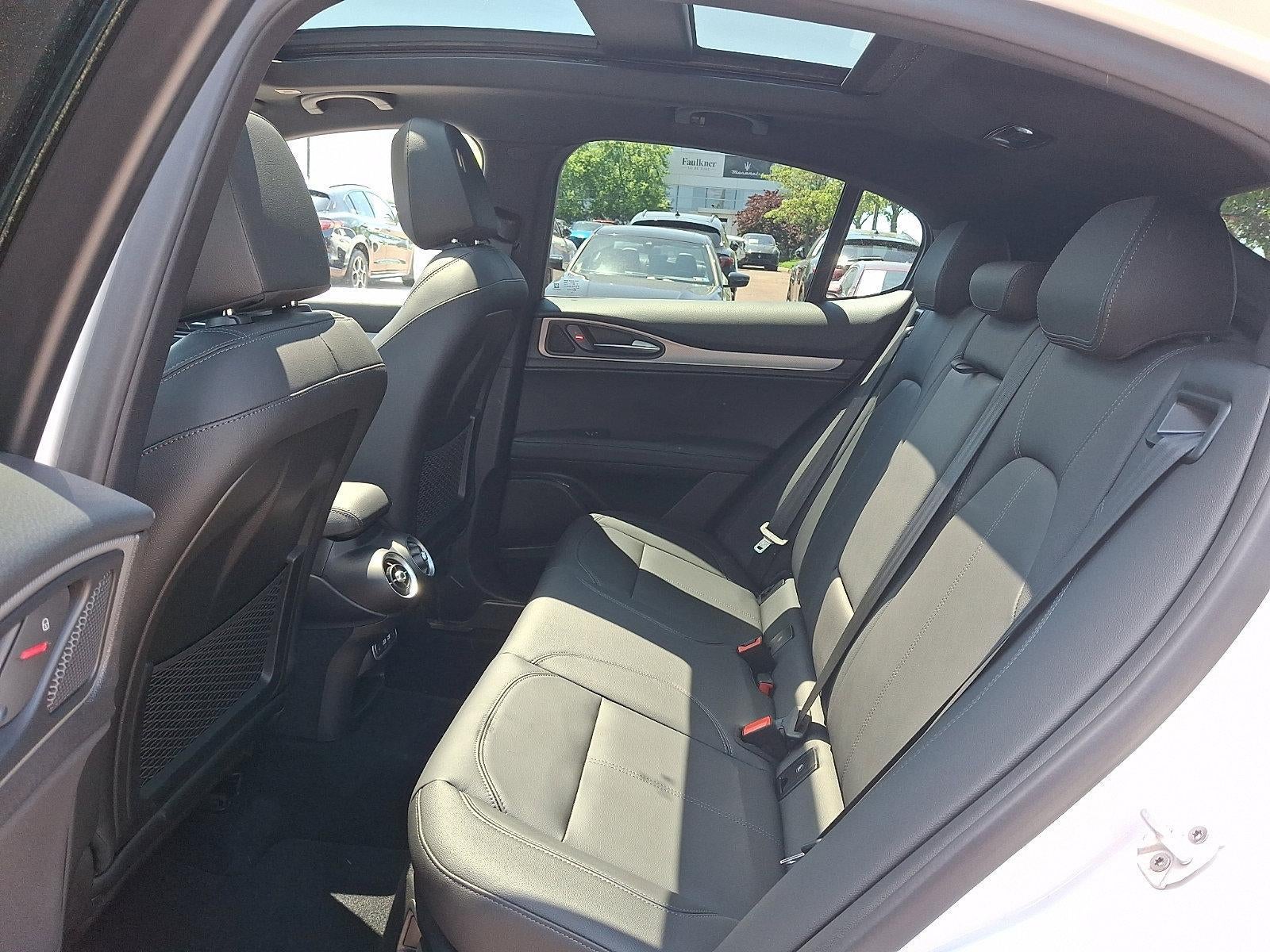 2025 Alfa Romeo Stelvio AWD