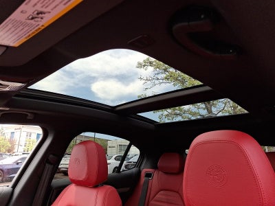 2025 Alfa Romeo Stelvio AWD