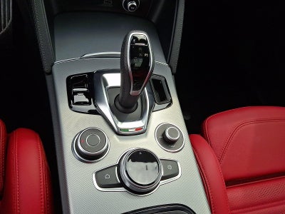 2025 Alfa Romeo Stelvio AWD