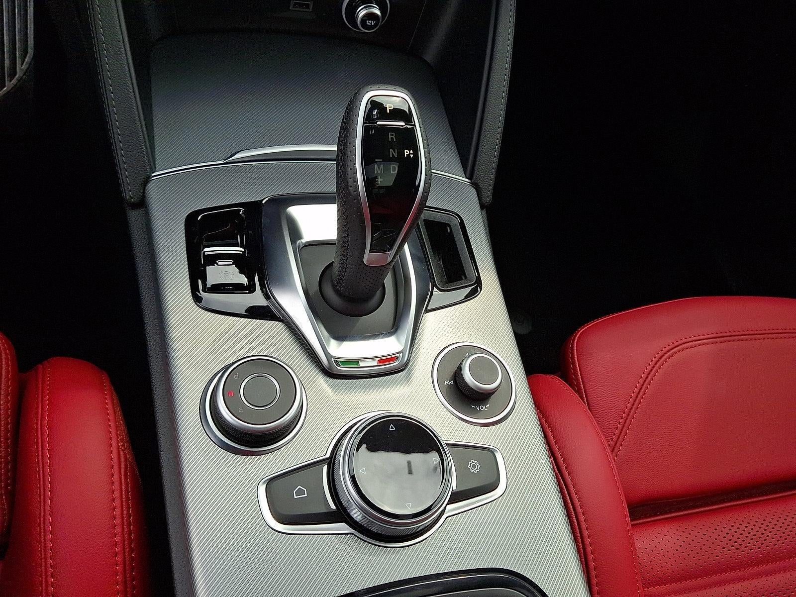 2025 Alfa Romeo Stelvio AWD