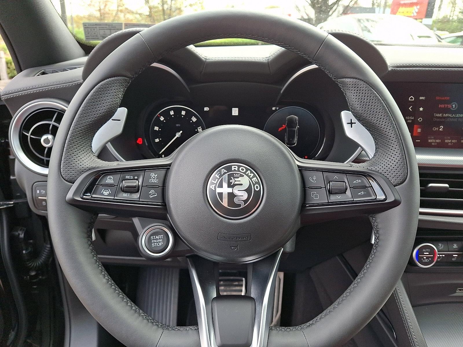 2025 Alfa Romeo Stelvio AWD