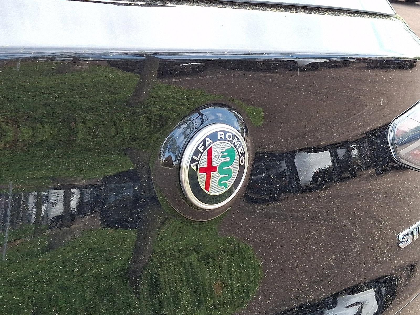 2025 Alfa Romeo Stelvio AWD