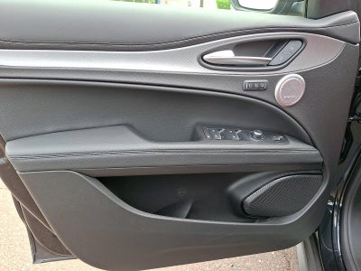 2025 Alfa Romeo Stelvio AWD