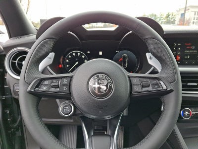 2025 Alfa Romeo Stelvio AWD