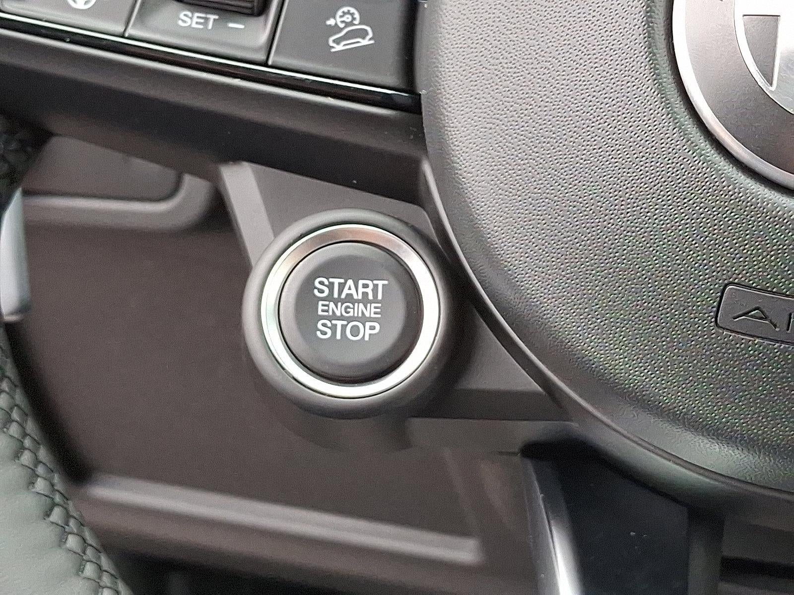 2025 Alfa Romeo Stelvio AWD