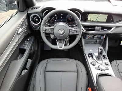 2025 Alfa Romeo Stelvio AWD