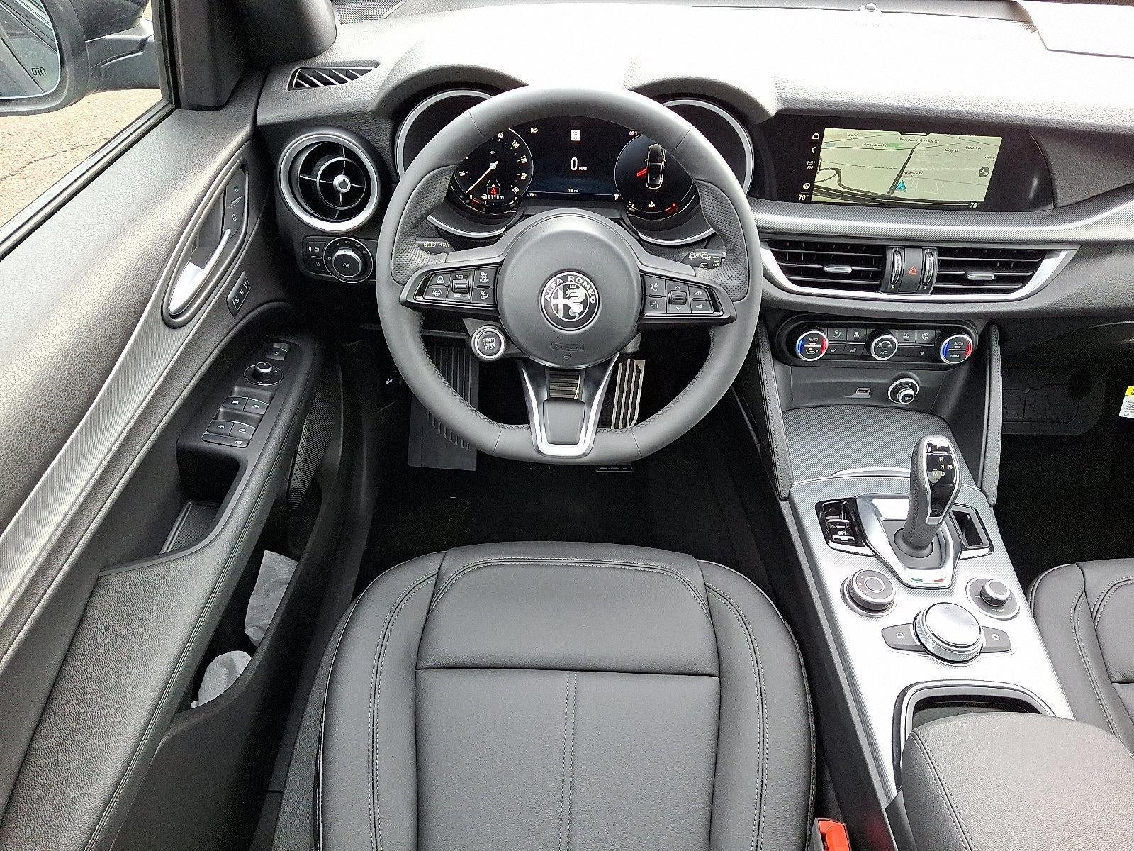 2025 Alfa Romeo Stelvio AWD