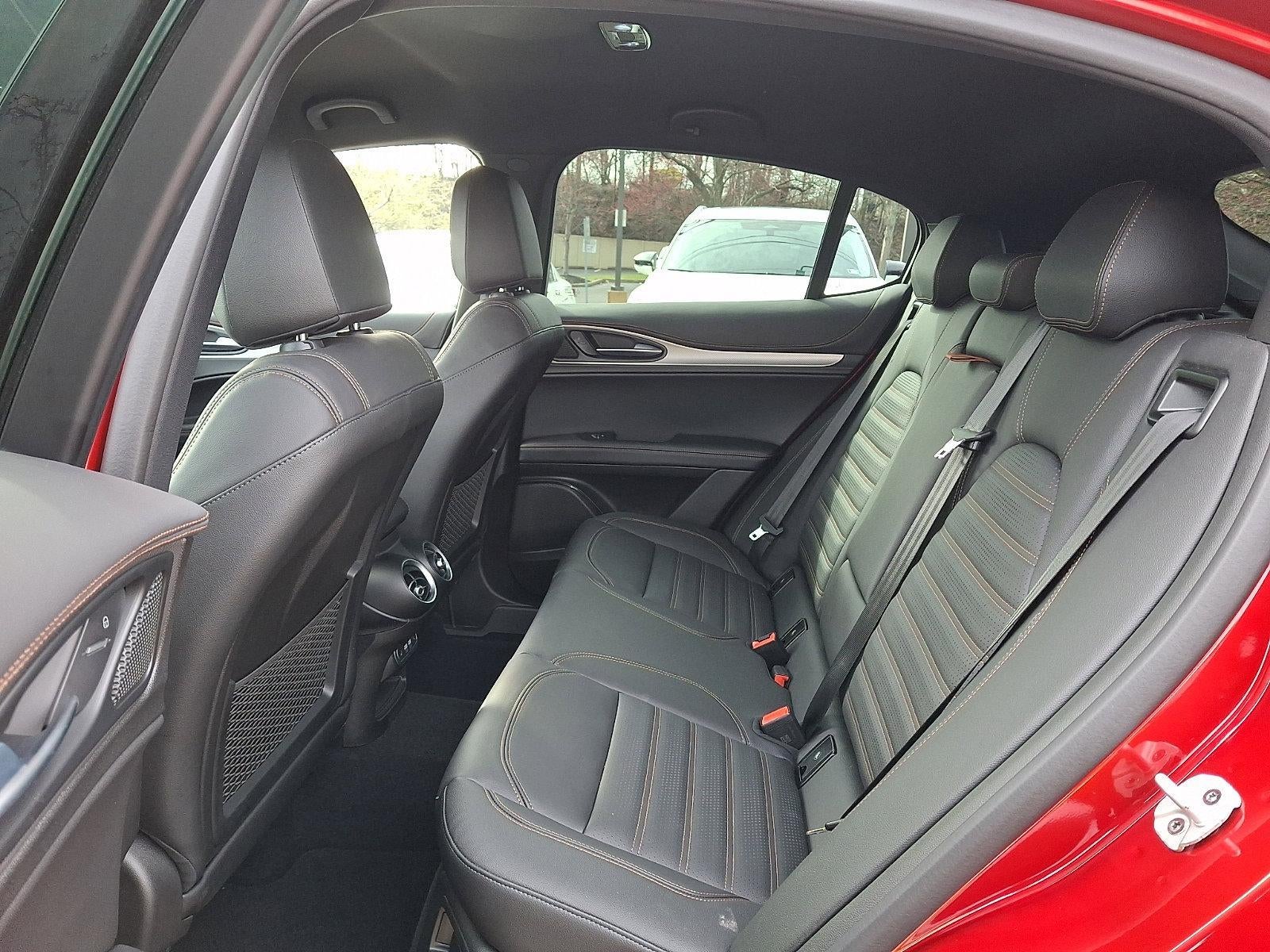 2025 Alfa Romeo Stelvio AWD