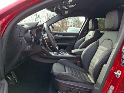 2025 Alfa Romeo Stelvio AWD