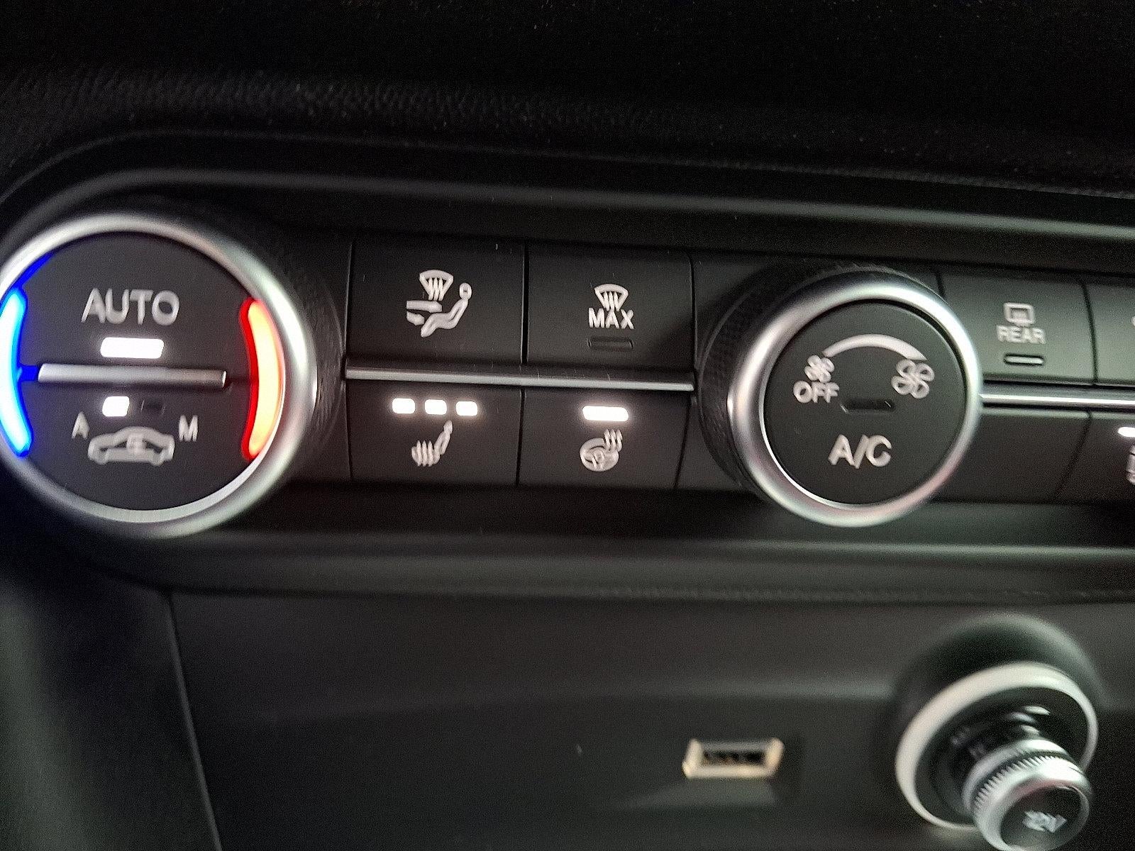 2025 Alfa Romeo Stelvio AWD